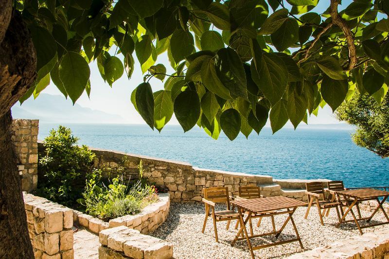 Stone Lady - Holiday Home Omis Exterior photo